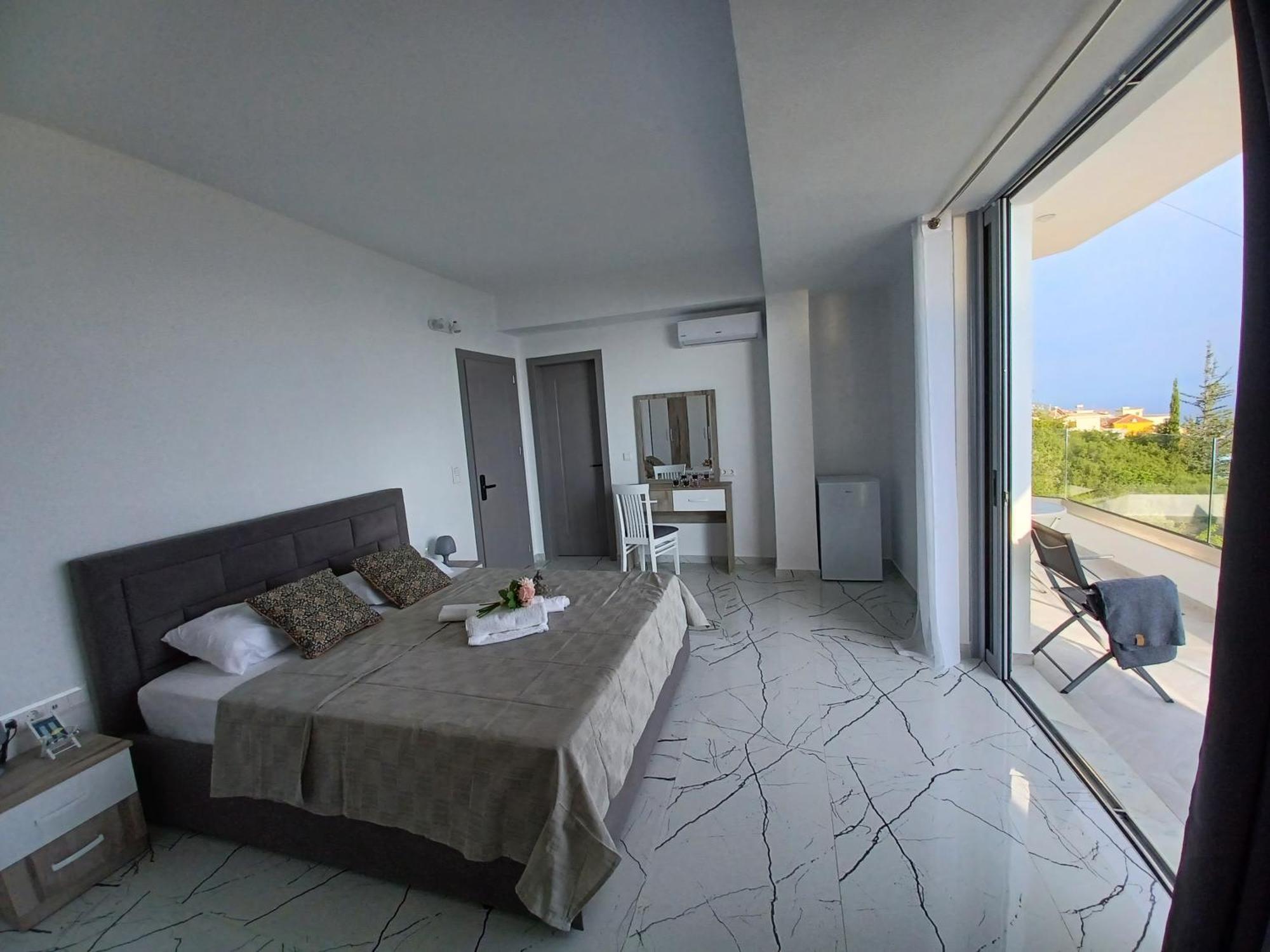 Апартаменты Ionian Pearl Дхерми Экстерьер фото